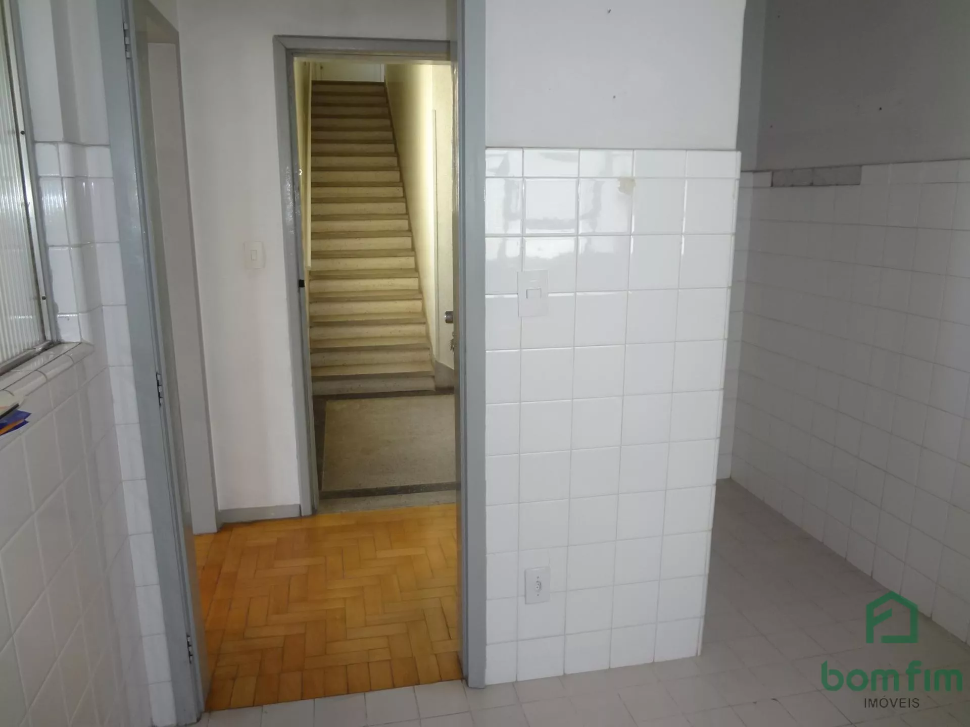 Apartamento para alugar com 3 quartos, 110m² - Foto 17