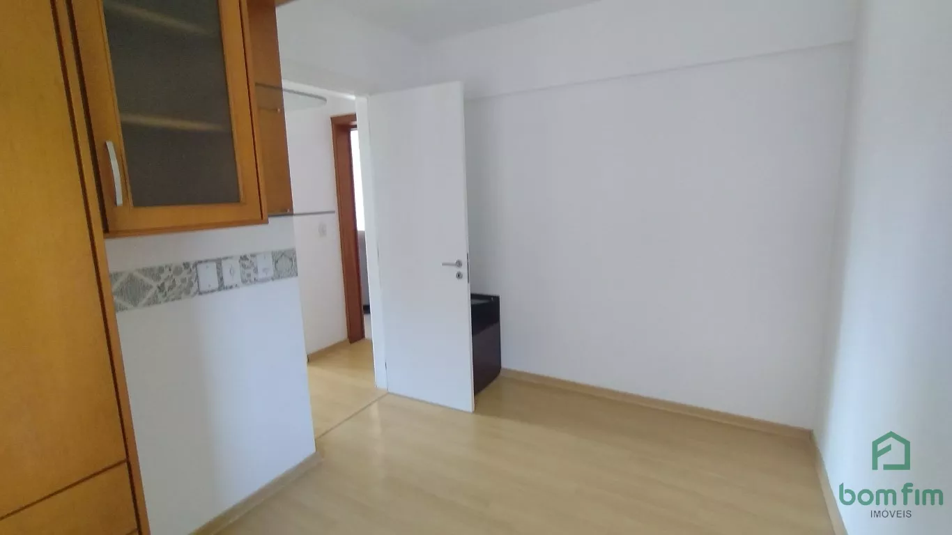 Apartamento à venda com 2 quartos, 62m² - Foto 29