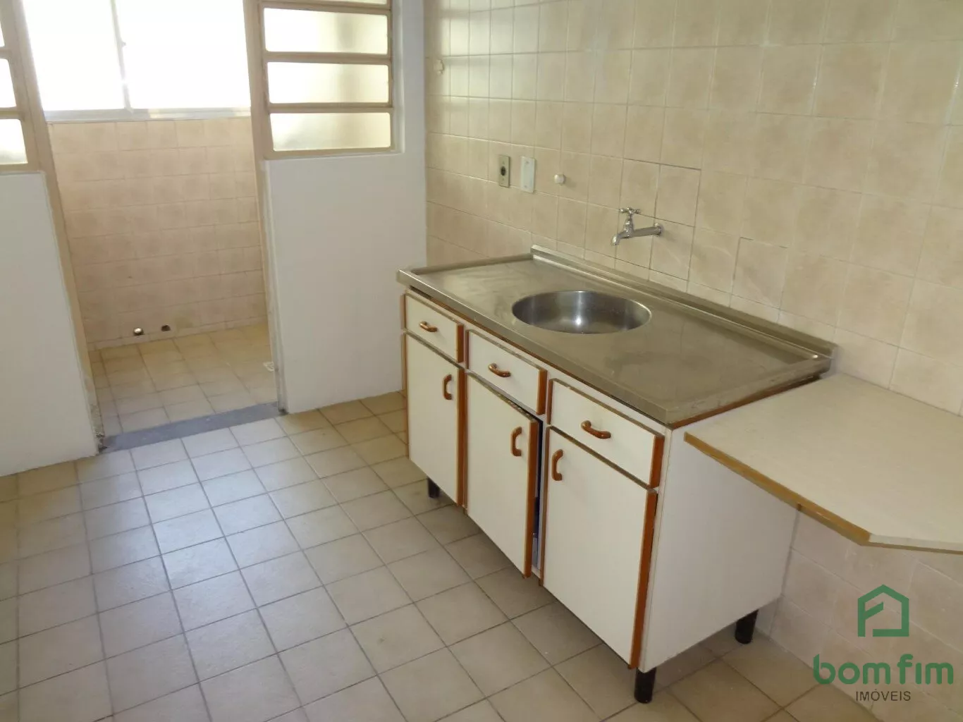 Apartamento para alugar com 2 quartos, 55m² - Foto 2