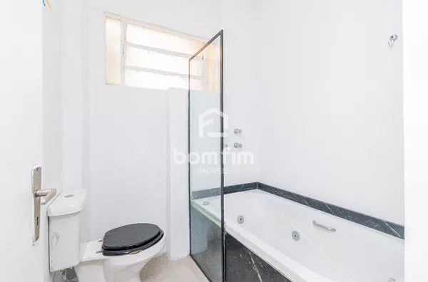Apartamento, 2 quartos com garagem, Próx. Independência, Porto Alegre - Foto 5