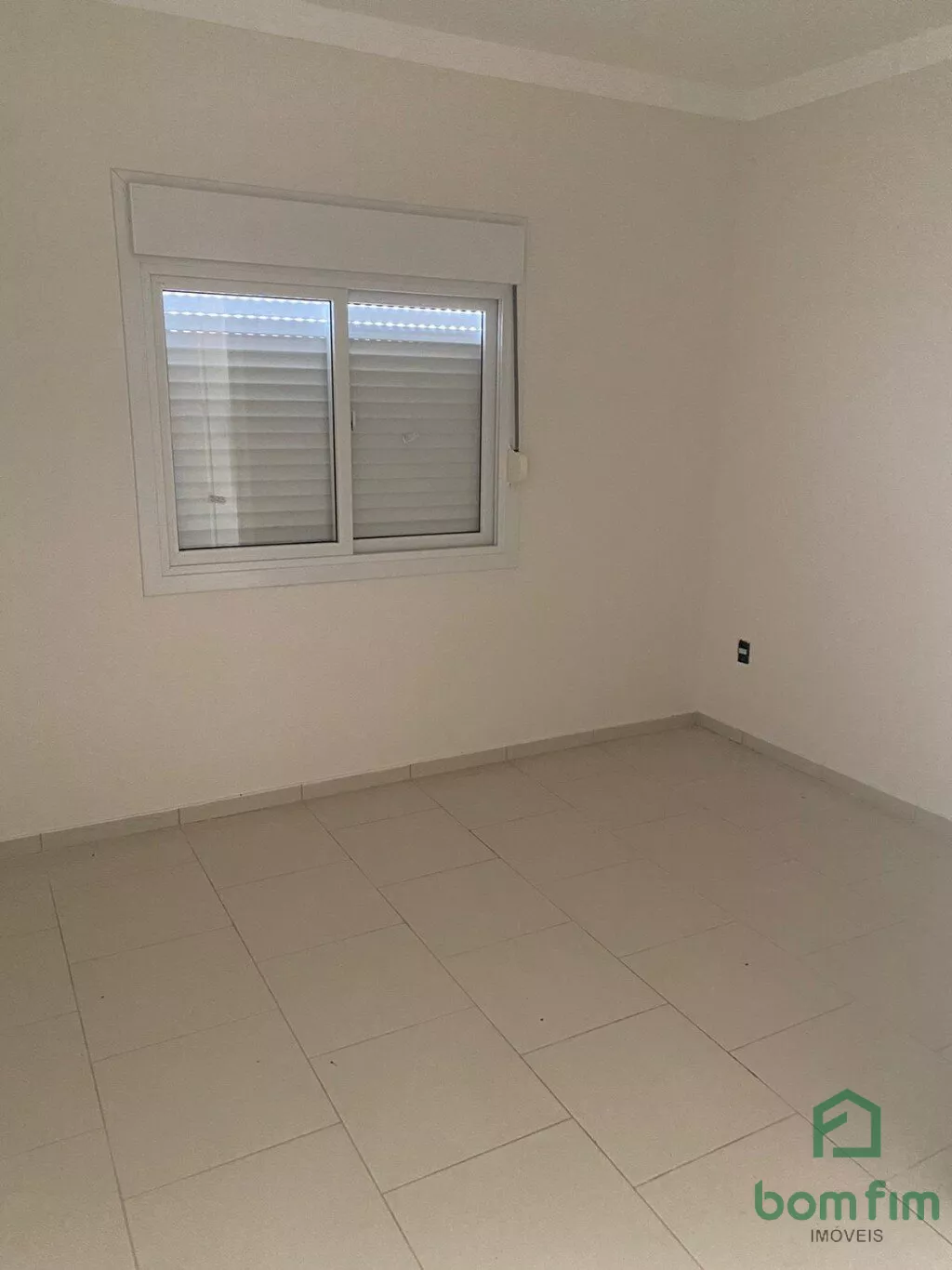 Casa à venda com 2 quartos, 60m² - Foto 6