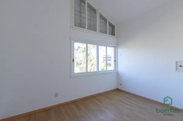 Casa para venda, 3 quarto(s),  Vila Assunção, Porto Alegre