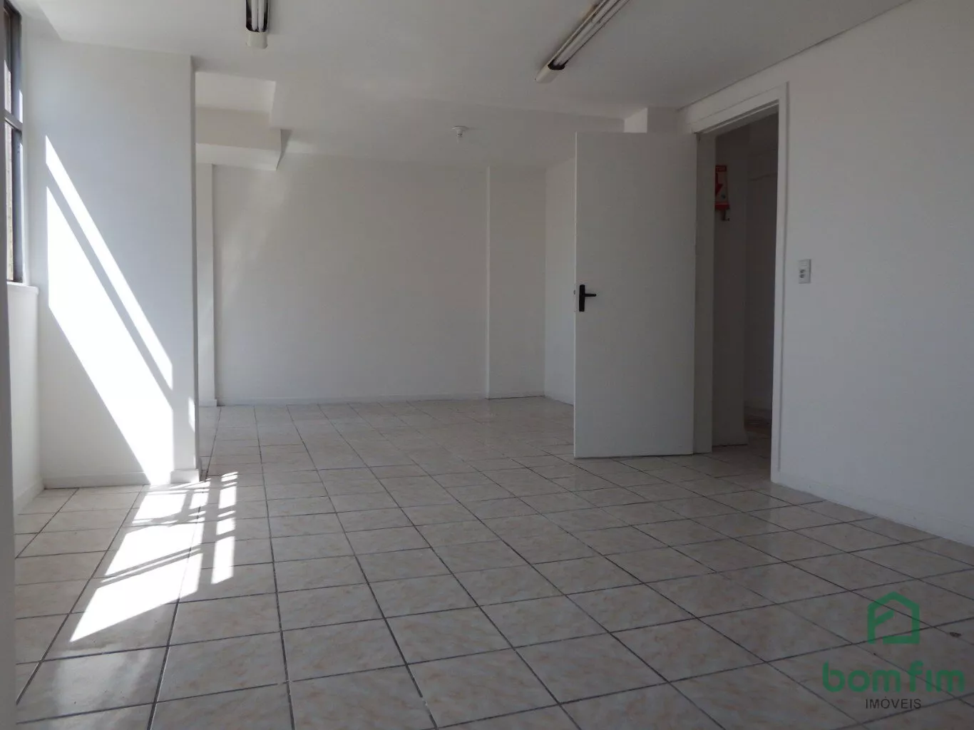 Conjunto Comercial-Sala para alugar, 150m² - Foto 2