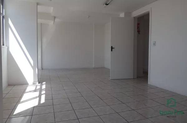 Conjunto comercial - sala para aluguel,  em frente Santa Casa, Centro Histórico, Porto Alegre