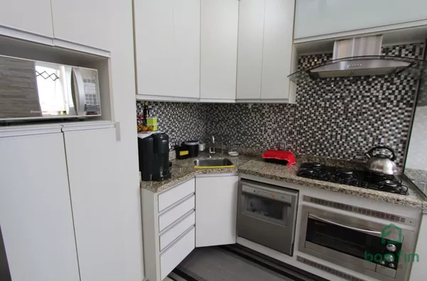 Apto duplex de 02 dorm. na Rua dos Andradas, Centro Histórico, Porto Alegre/RS.