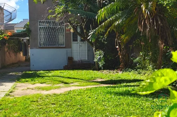 Casa com garagem para venda no bairro Cidade Baixa, Porto Alegre/RS