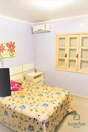 Casa à venda com 4 quartos, 298m² - Foto 17