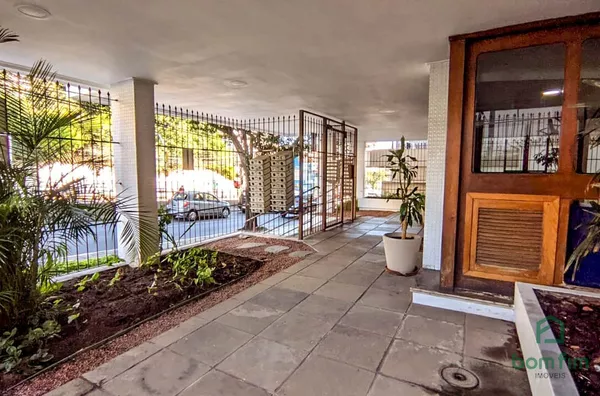 Apto para Venda, 2 dorm. c/ garagem, no Rio Branco, Porto Alegre/RS.