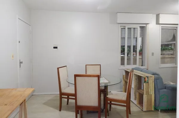 Apartamento 01, para venda, no bairro Bom Fim, Porto Alegre/RS.
