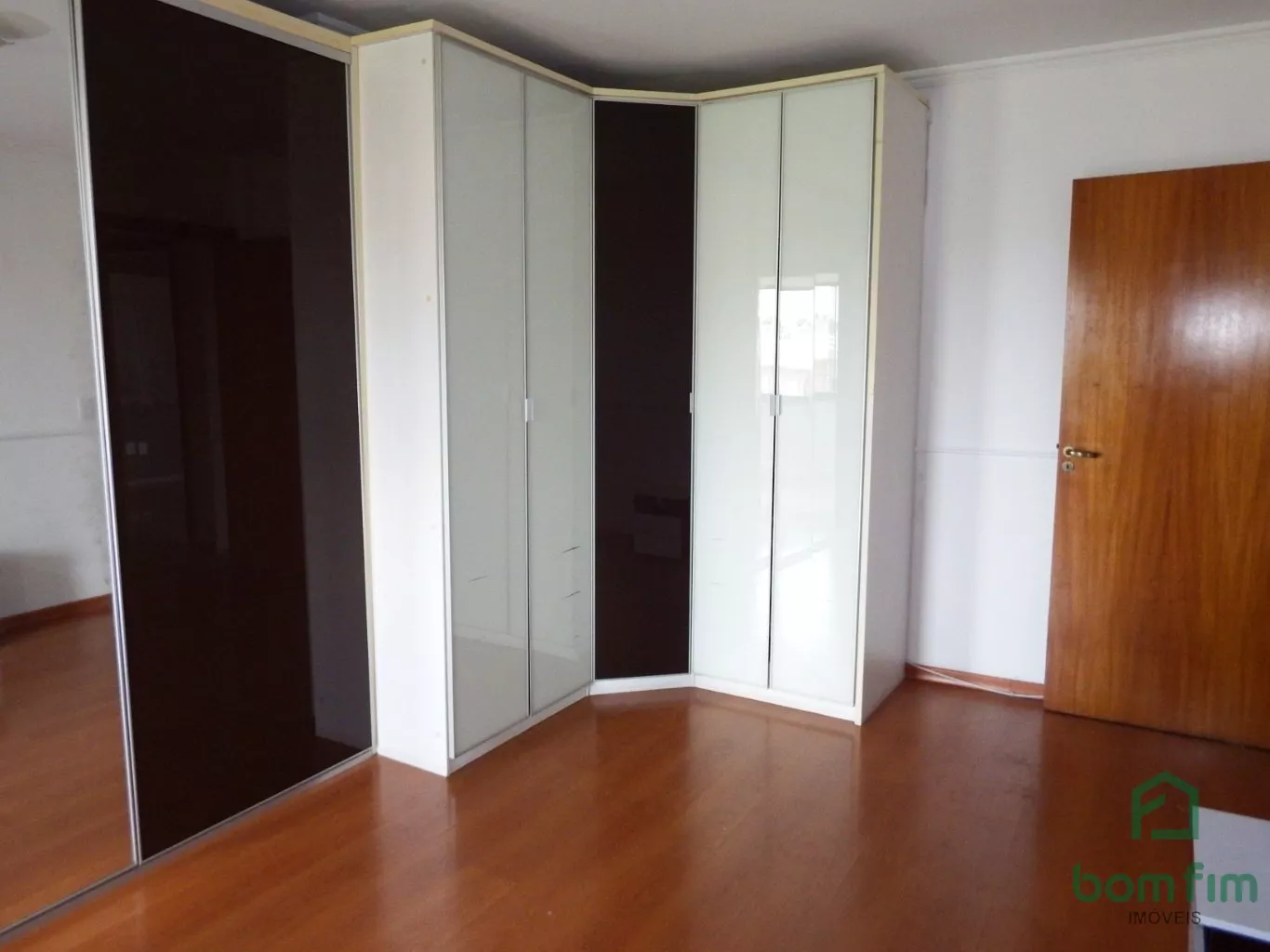 Apartamento à venda com 3 quartos, 112m² - Foto 11