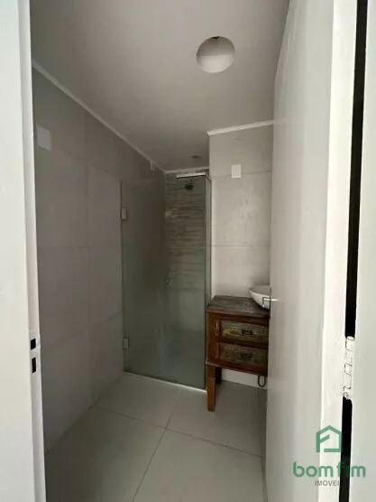 Apartamento à venda com 2 quartos, 75m² - Foto 26