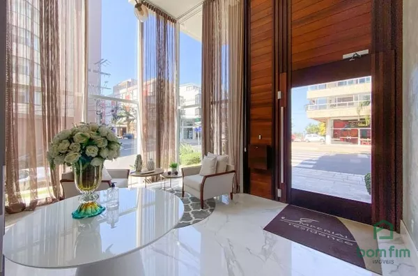 Apartamento Frente Mar, para venda em Torres/RS
