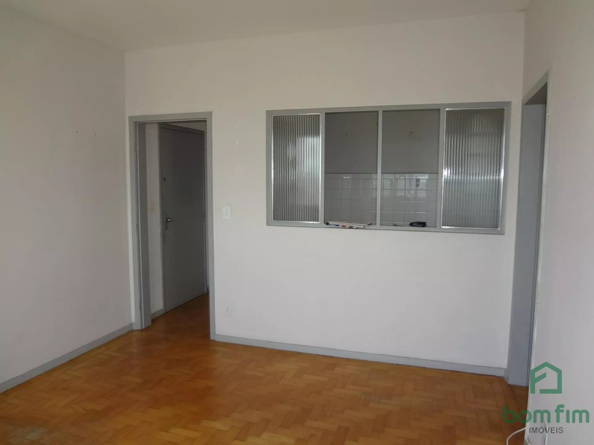 Apartamento para alugar com 3 quartos, 110m² - Foto 8