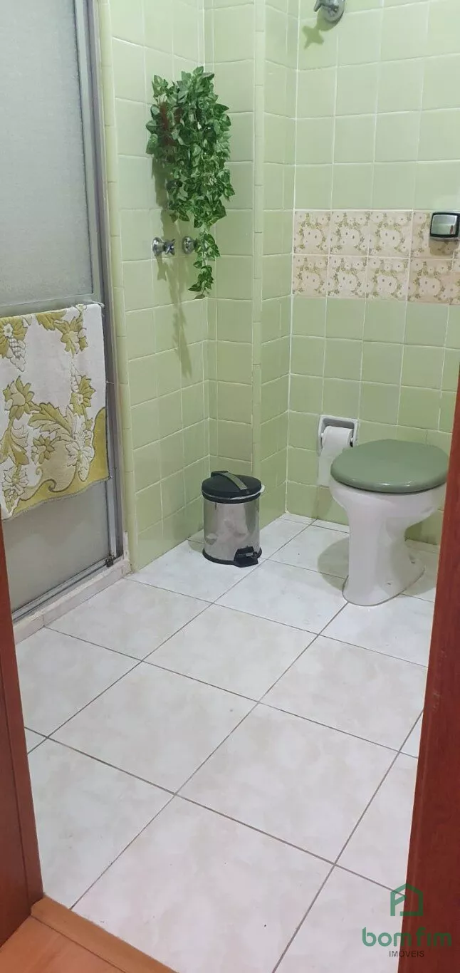 Apartamento para alugar com 3 quartos, 125m² - Foto 15