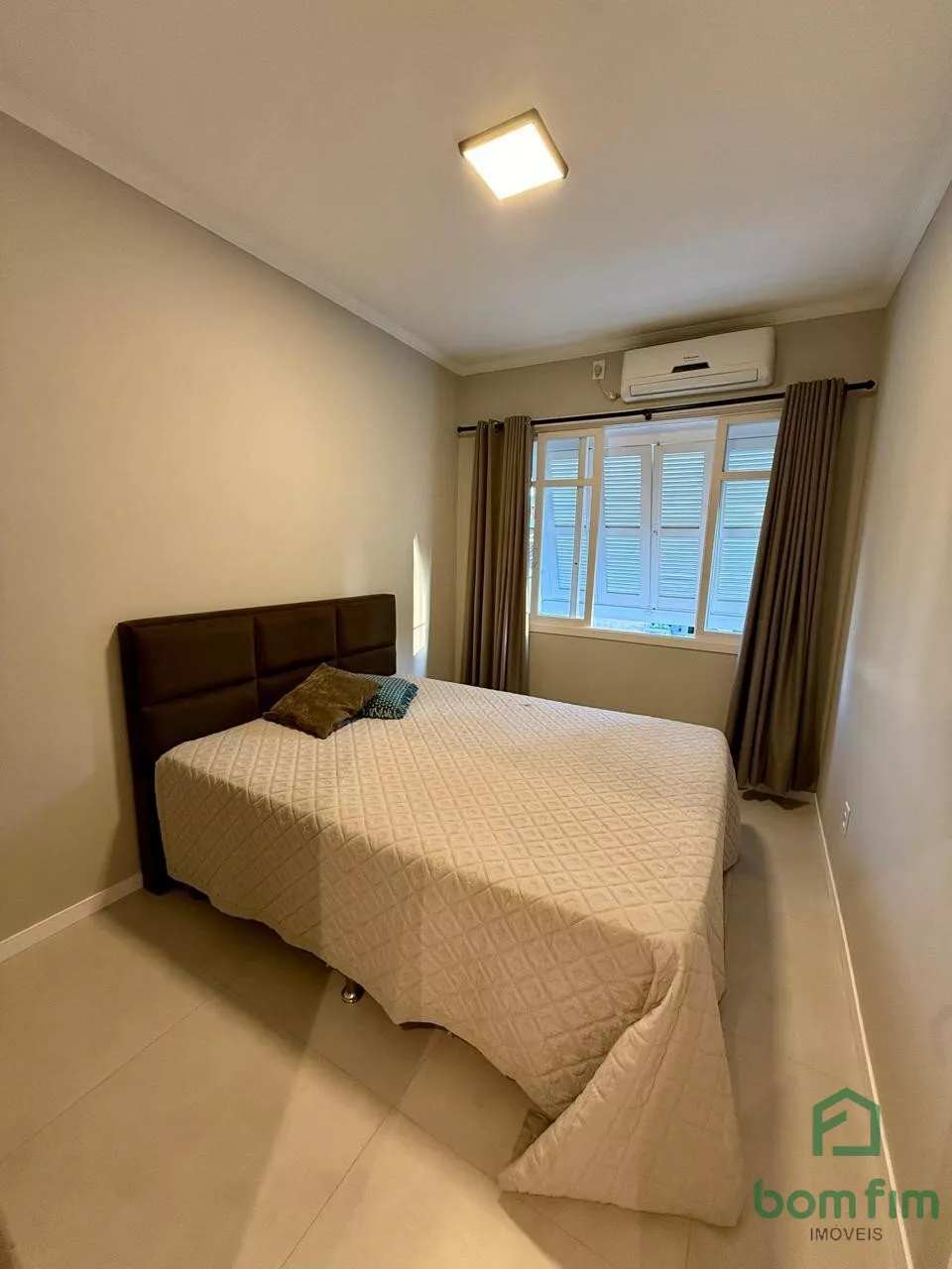 Apartamento à venda com 2 quartos, 71m² - Foto 18