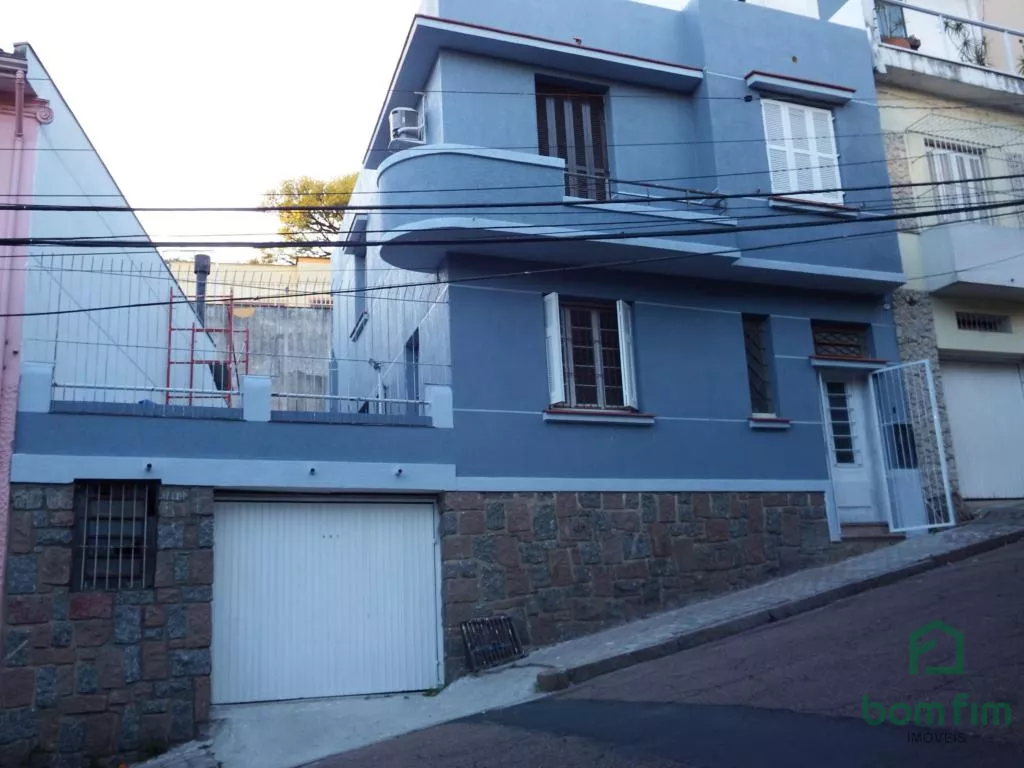 Sobrado à venda com 4 quartos, 180m² - Foto 4