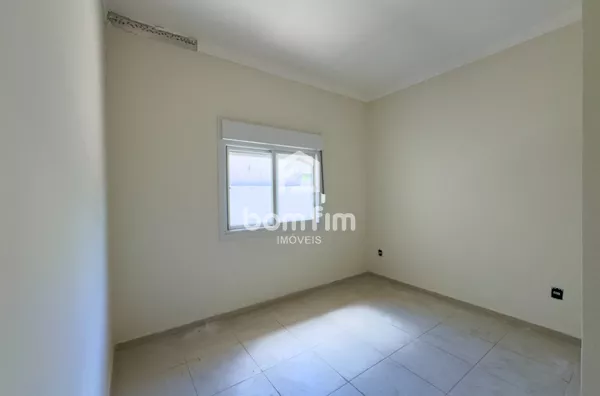 Casa em condomínio com 2 quartos com vaga e churrasqueira para venda no bairro Olaria, Canoas/RS - Foto 1
