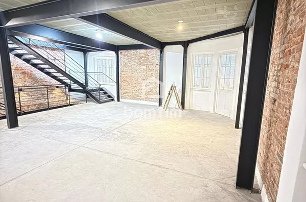 Casa comercial para Locação,  Centro Histórico, Porto Alegre/RS.