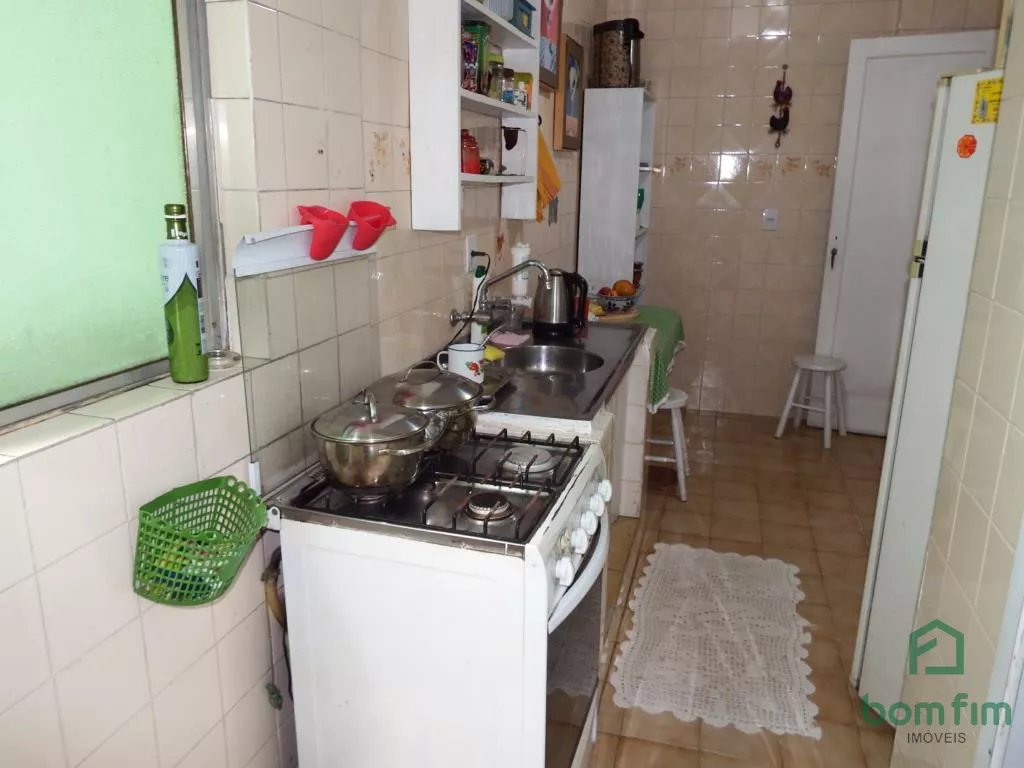 Apartamento à venda com 2 quartos, 71m² - Foto 9