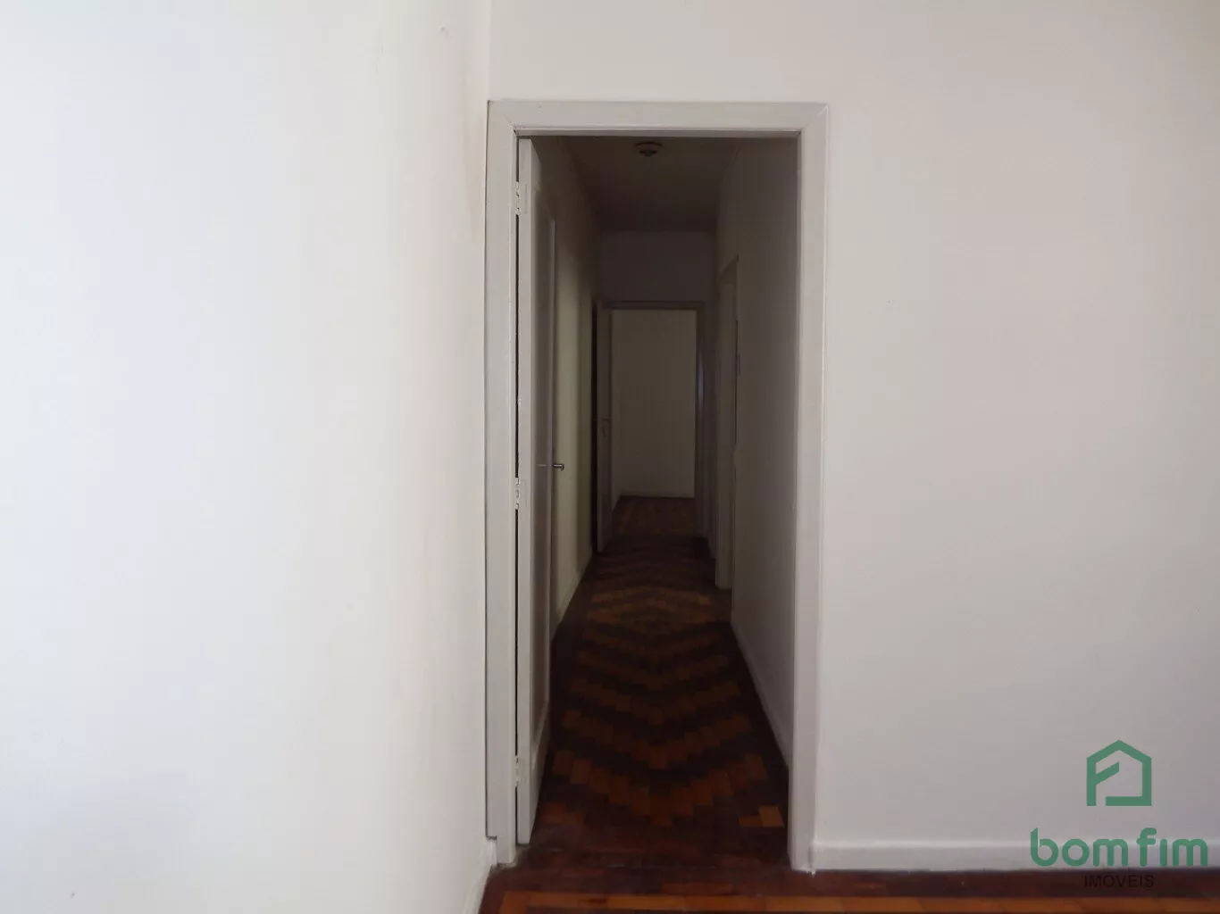 Apartamento à venda com 2 quartos, 85m² - Foto 6