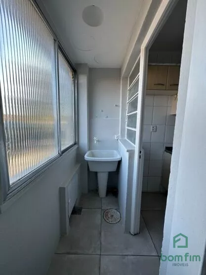 Apartamento à venda com 2 quartos, 75m² - Foto 22