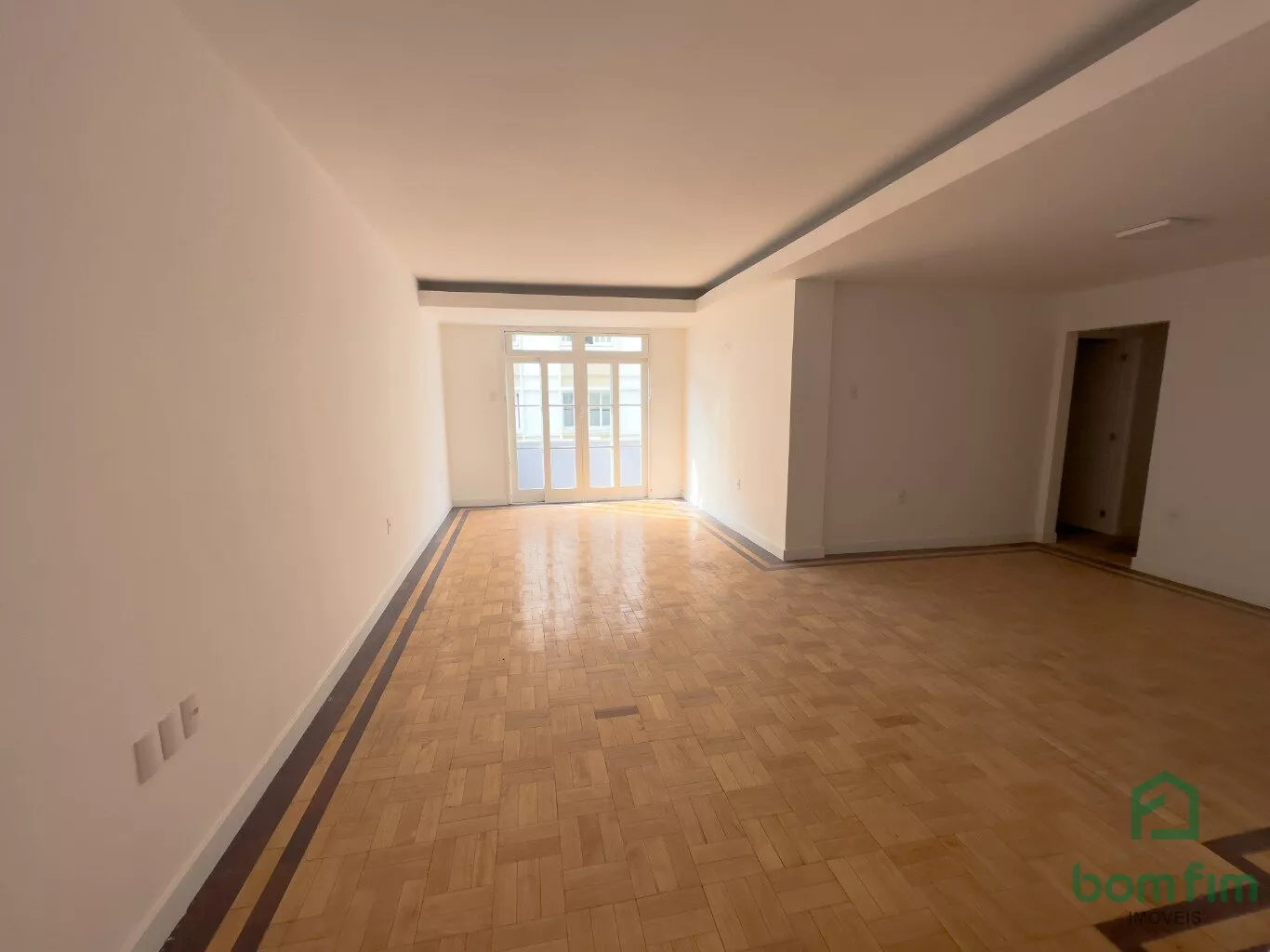 Apartamento à venda com 3 quartos, 120m² - Foto 5