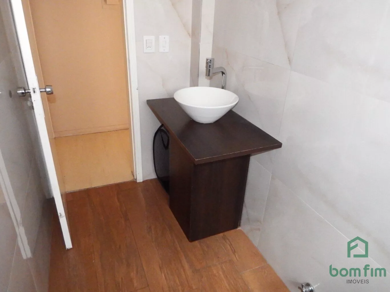 Apartamento à venda com 1 quarto, 45m² - Foto 18