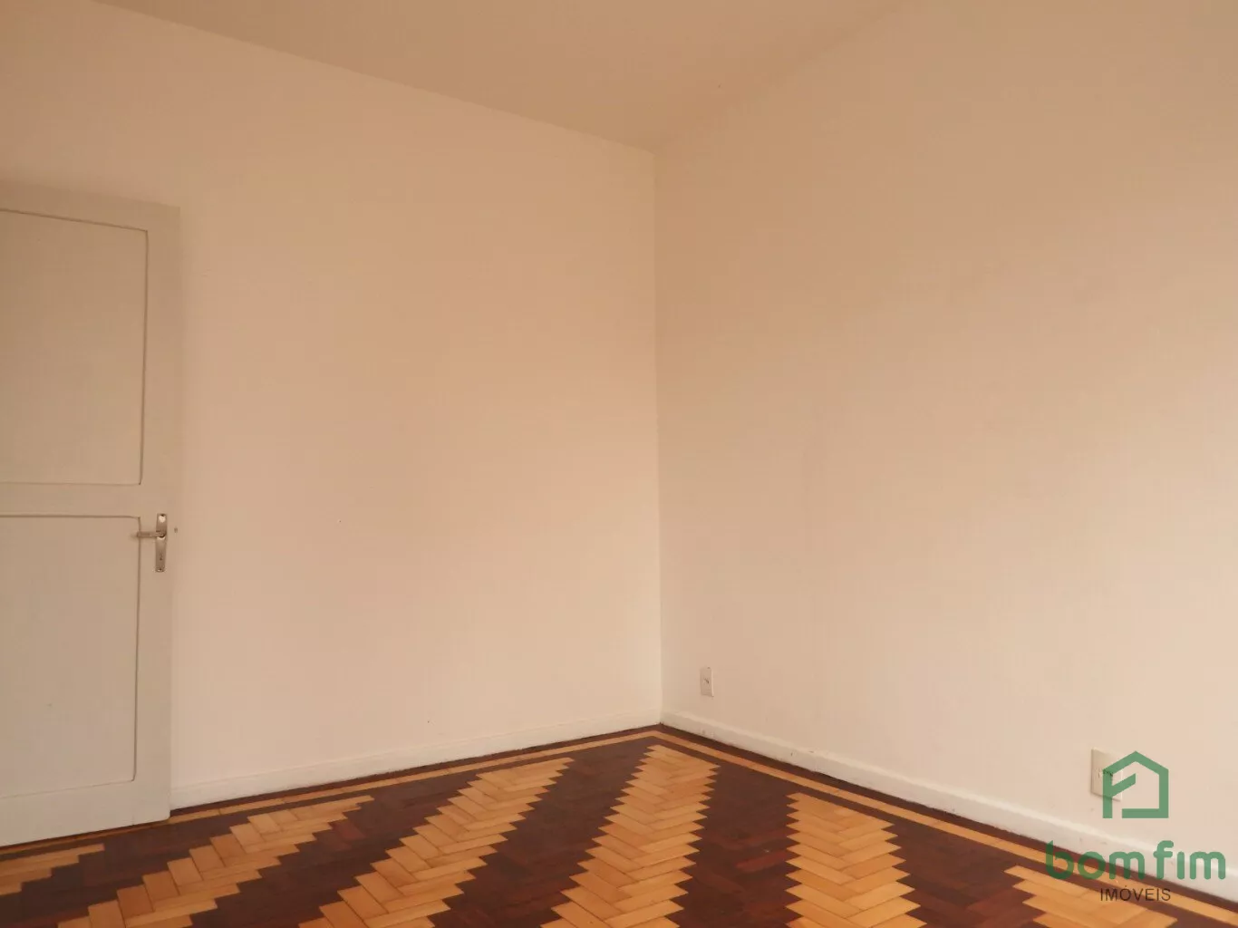 Apartamento à venda com 2 quartos, 80m² - Foto 20