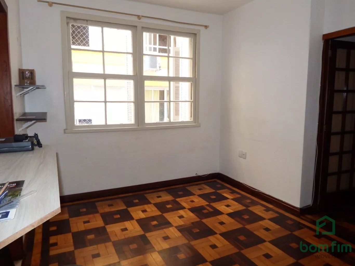 Apartamento à venda com 3 quartos, 90m² - Foto 2