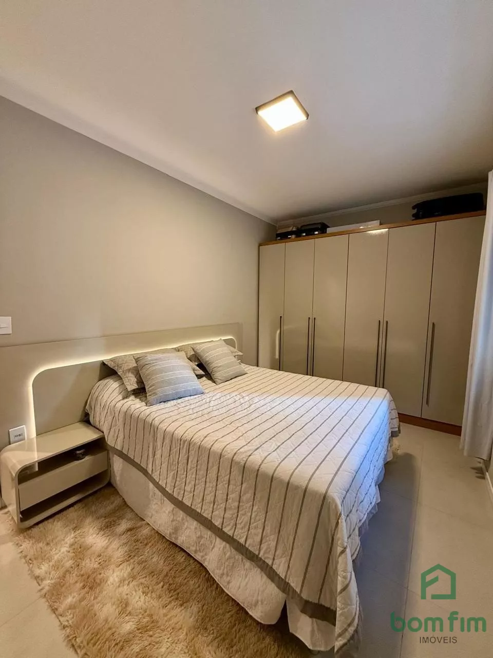 Apartamento à venda com 2 quartos, 71m² - Foto 13