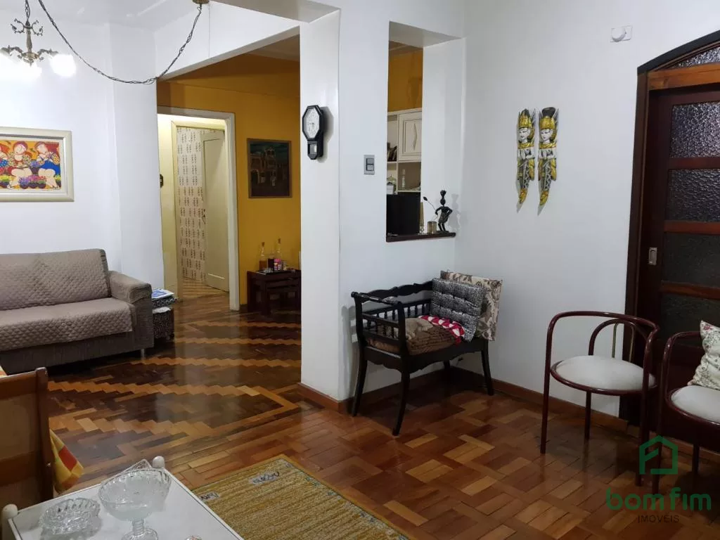 Apartamento à venda com 2 quartos, 70m² - Foto 3