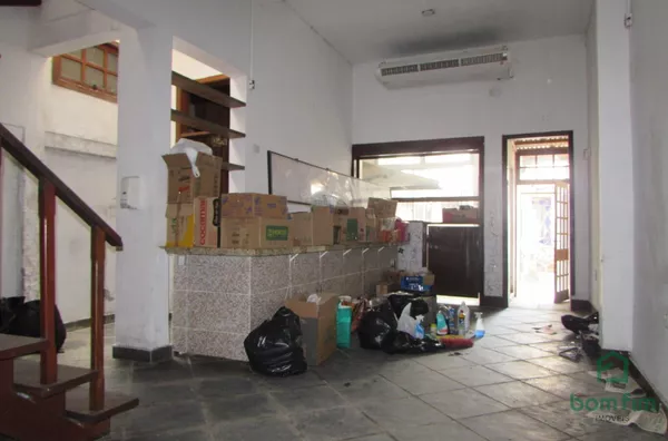 Casa de 4 dorm. pode ser comercial ou residencial para venda,  Menino Deus, Porto Alegre