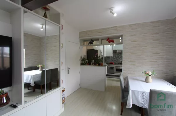 Apto duplex de 02 dorm. na Rua dos Andradas, Centro Histórico, Porto Alegre/RS.