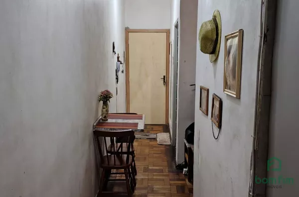 Apartamento 1 dormitório no bairro  São João, Porto Alegre/RS.