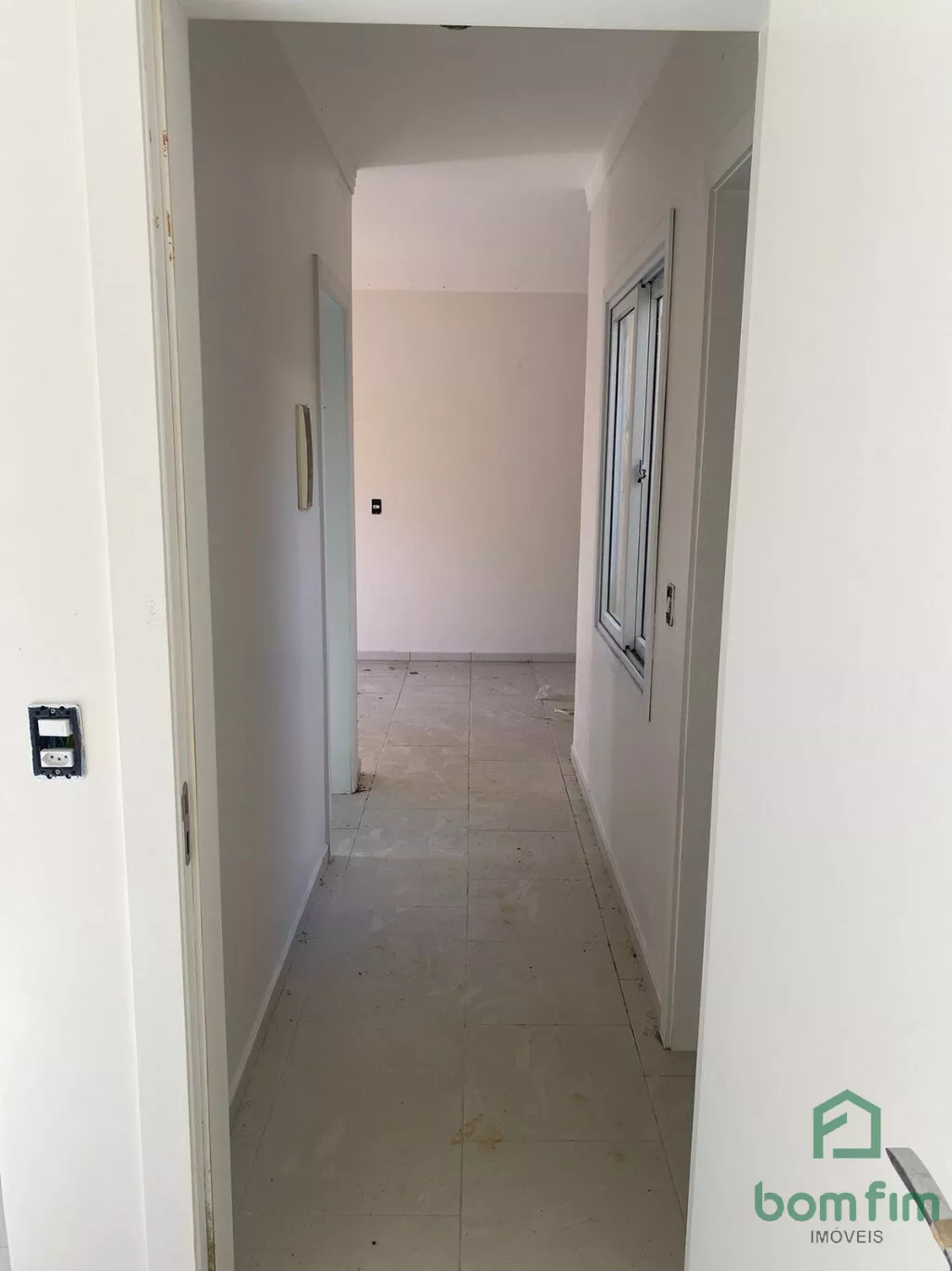 Casa à venda com 2 quartos, 60m² - Foto 7