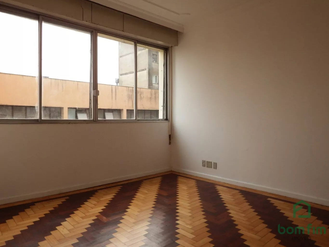 Apartamento à venda com 2 quartos, 80m² - Foto 7