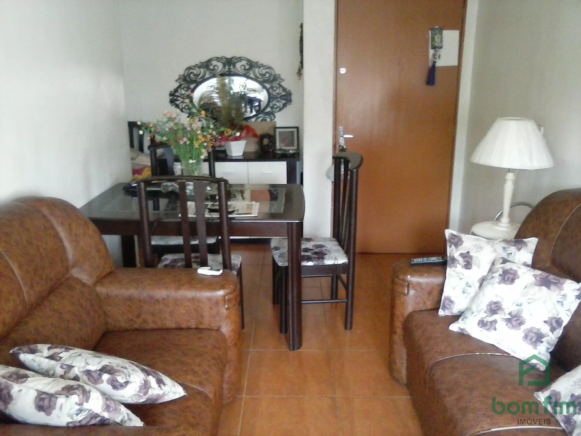 Apartamento à venda com 2 quartos, 56m² - Foto 2