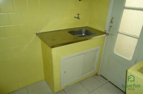 Kitnet para aluguel no Bairro Petrópolis Porto Alegre/RS.