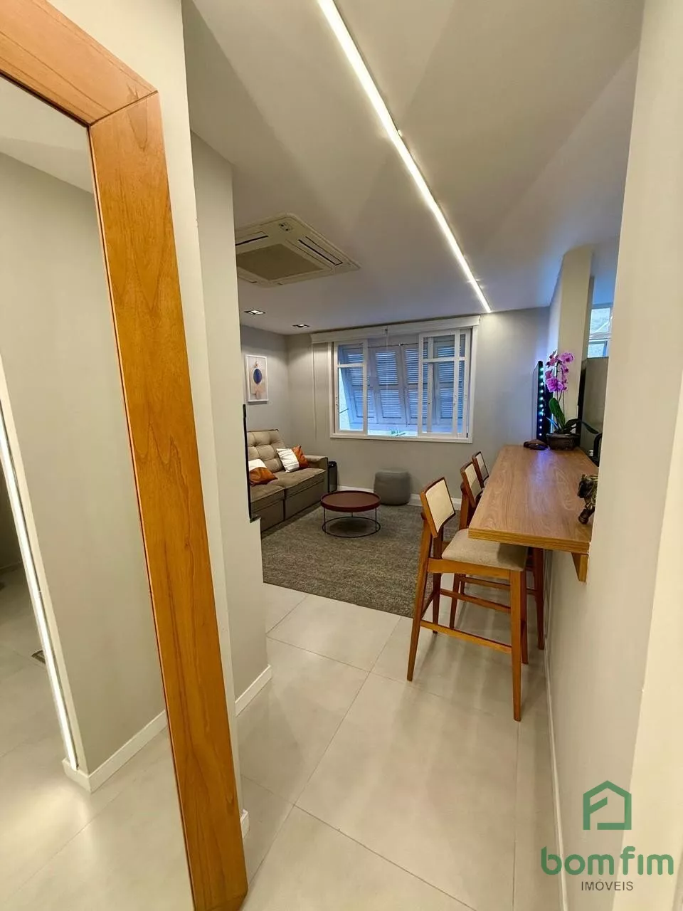 Apartamento à venda com 2 quartos, 71m² - Foto 5