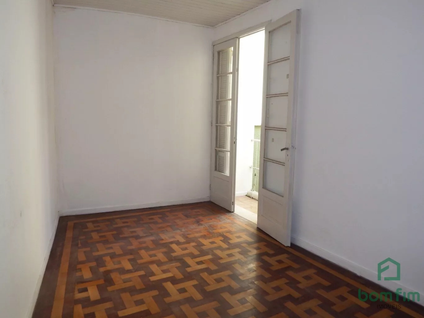 Apartamento à venda com 2 quartos, 85m² - Foto 11