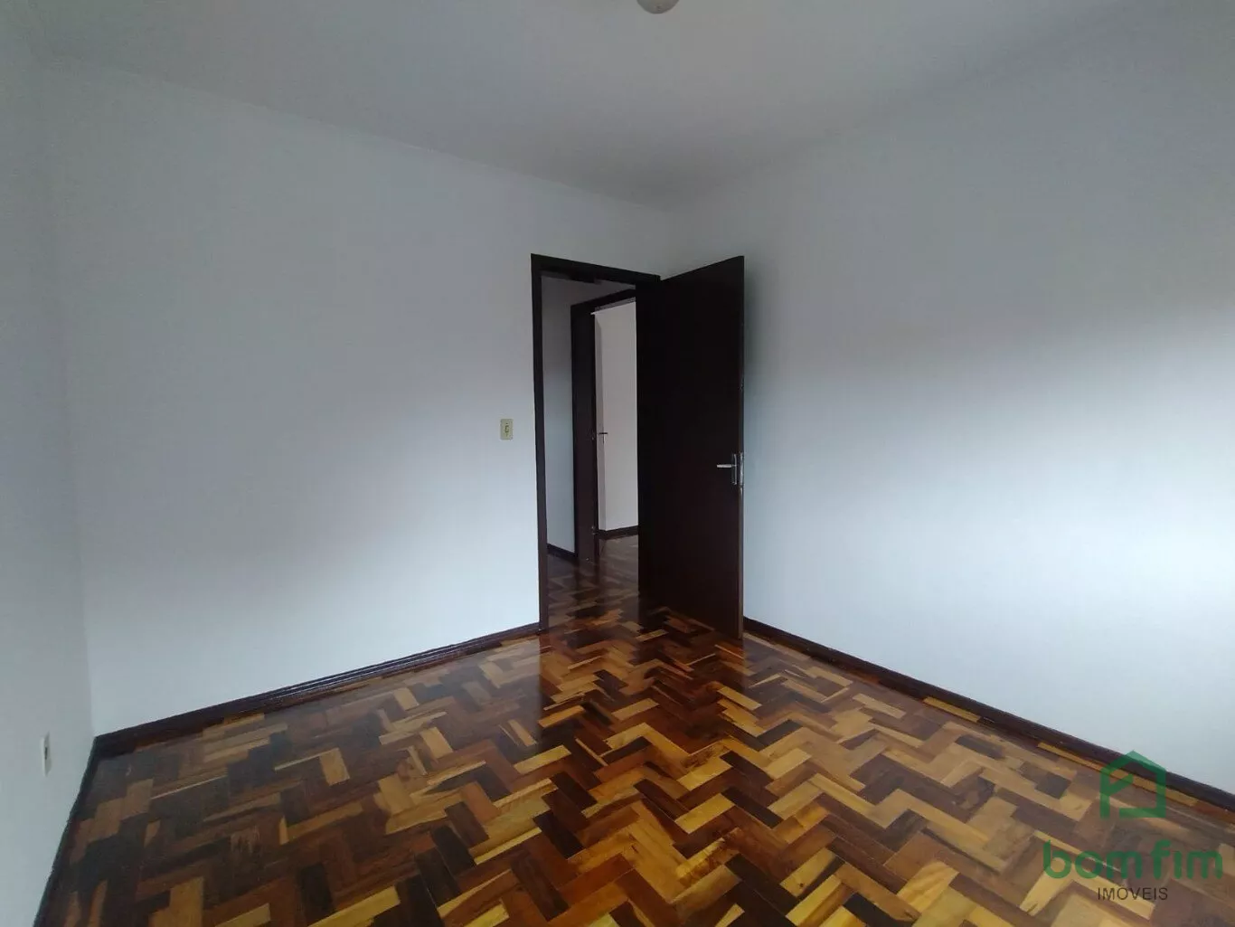 Apartamento para alugar com 2 quartos, 65m² - Foto 15