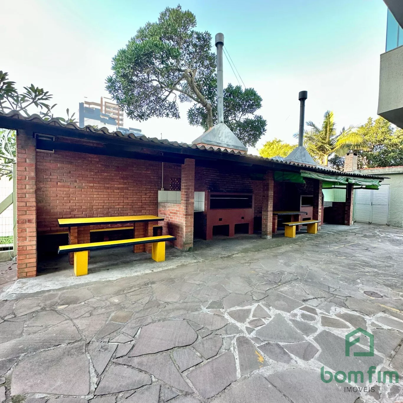 Apartamento à venda com 2 quartos, 56m² - Foto 26