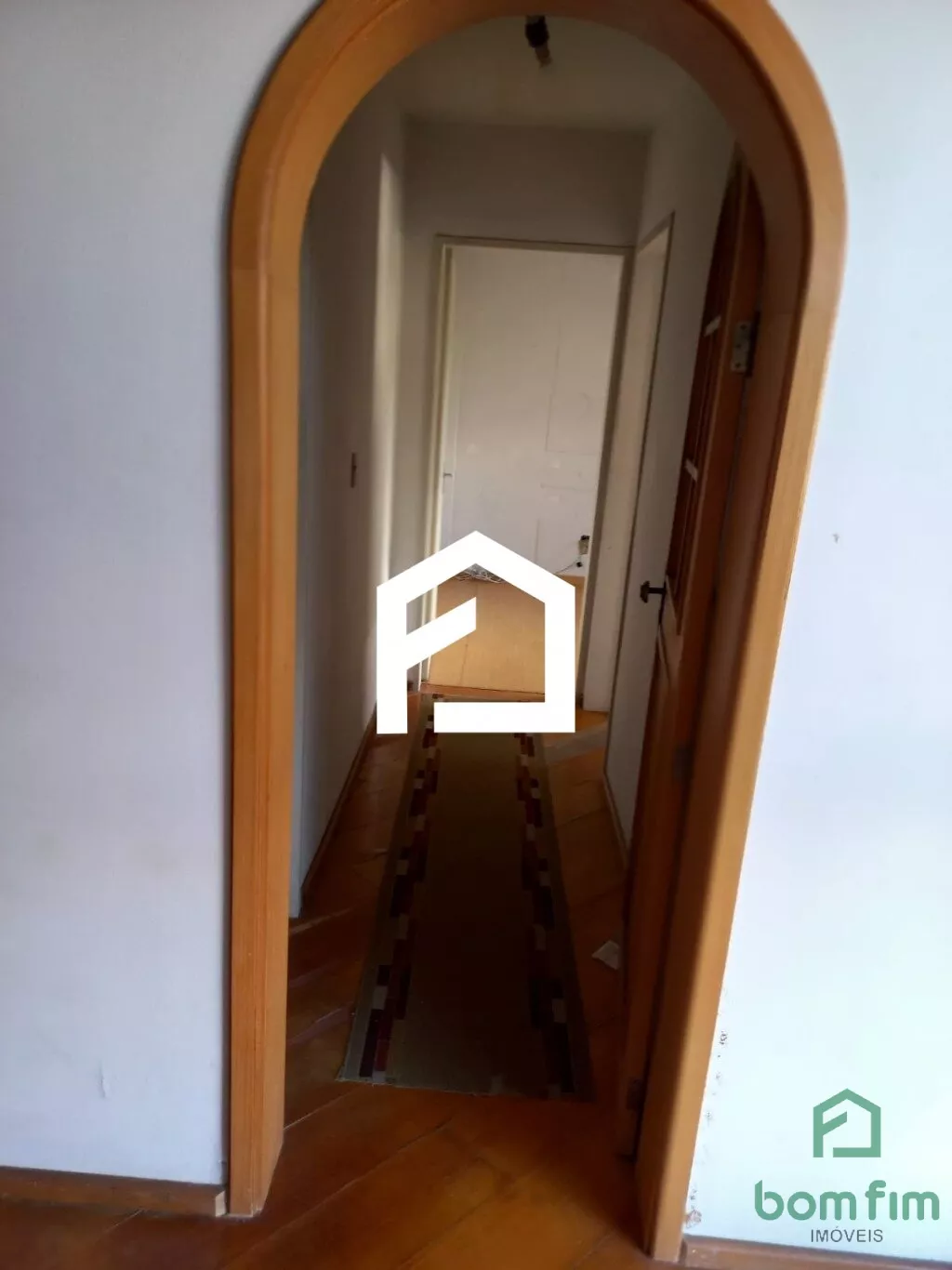 Apartamento à venda com 2 quartos, 61m² - Foto 4