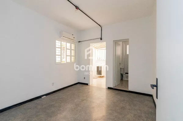 Apartamento, 2 quartos com garagem, Próx. Independência, Porto Alegre - Foto 3