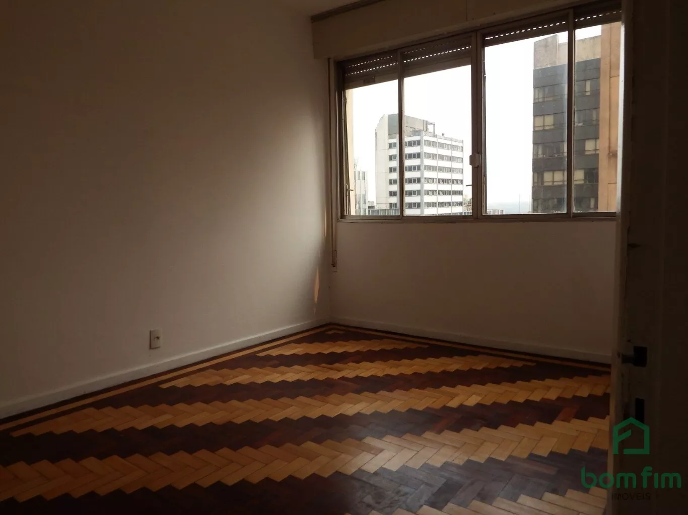 Apartamento à venda com 2 quartos, 80m² - Foto 14