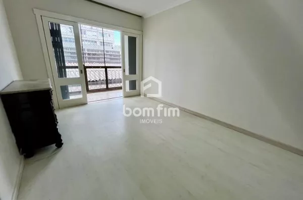 Vendo 2 dormitórios com garagem, Bairro Independência, Porto Alegre/RS.
