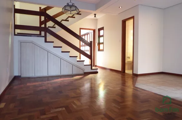 Casa de 3 dorm. para locação no bairro Glória, Porto Alegre/RS.