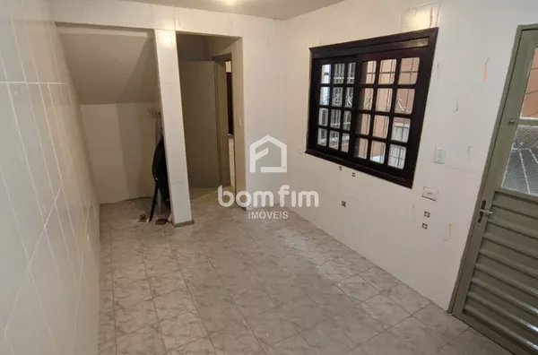 Casa para aluguel, 3 quarto(s),  garagem no Menino Deus, Porto Alegre/RS