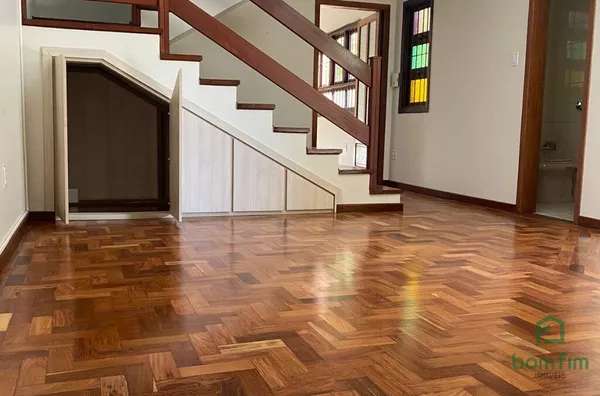 Casa 3 dorm. para Venda no bairro Glória, Porto Alegre/RS.