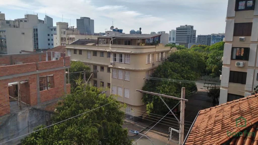 Sobrado à venda com 4 quartos, 180m² - Foto 11